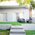 3 Bedrooms With A Garden